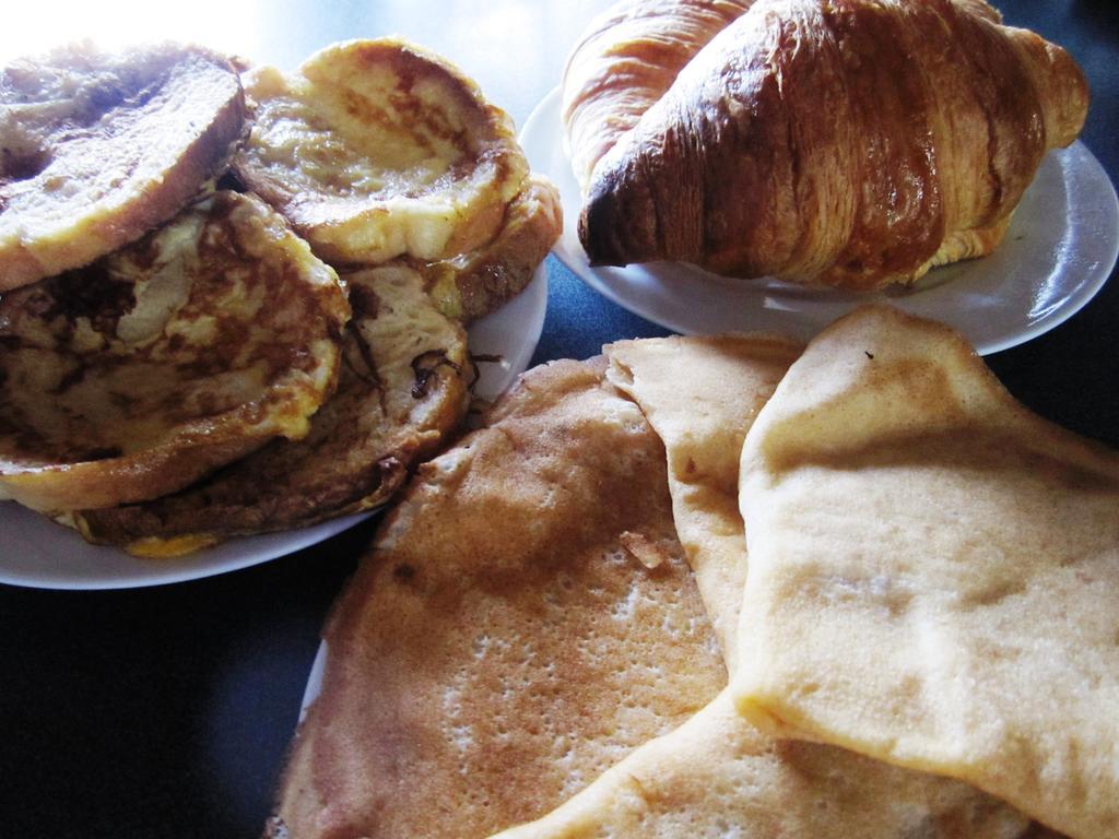 La Croix Du Reh Bed and Breakfast Châteauneuf-la-Forêt Εξωτερικό φωτογραφία