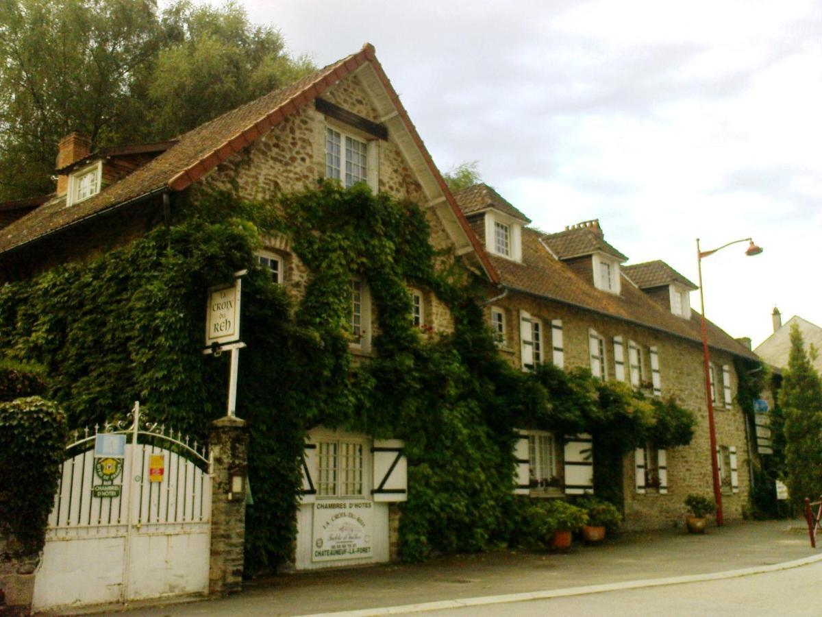 La Croix Du Reh Bed and Breakfast Châteauneuf-la-Forêt Εξωτερικό φωτογραφία